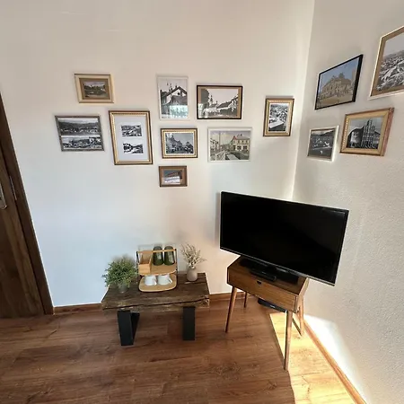 Ca - Comfy Apartment *